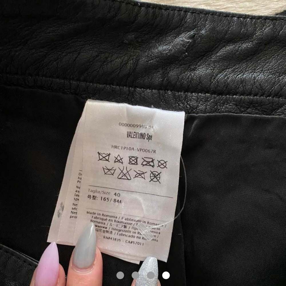 Real leather pants by REDValentino. - Picture 4 of 4